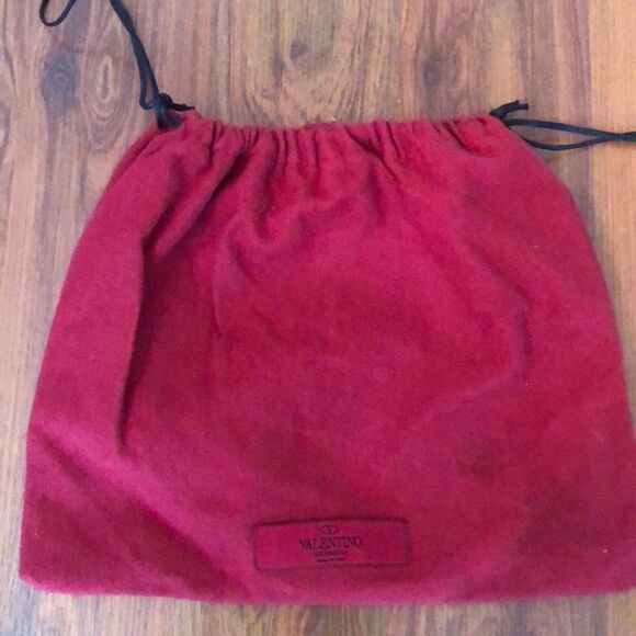 Authentic Valentino, red dust, bag, - Picture 1 of 4
